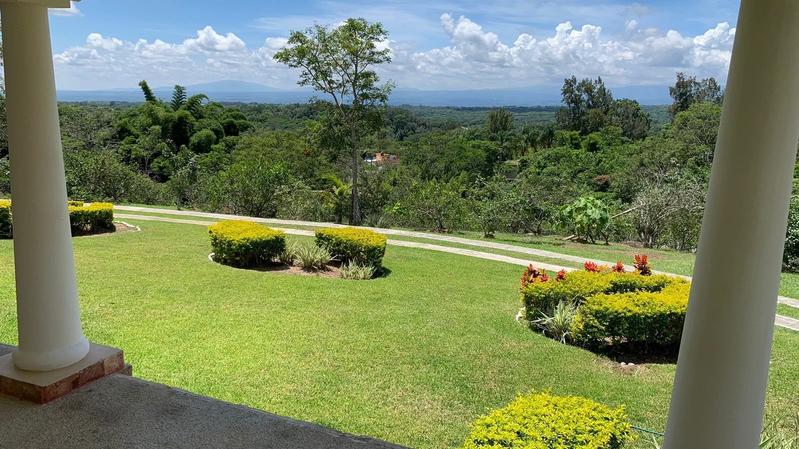 Foto 5 de Casa campestre con jardín y palapa en 1 hectárea, a 10 minutos de Xalapa